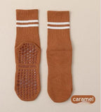 Pilara Grip Socks